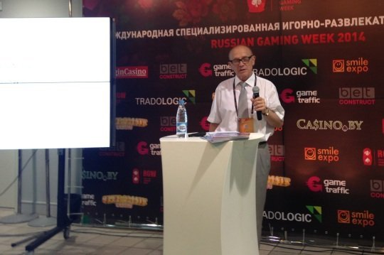 Валерий Иванов советует приготовиться к ограничительной политике чиновников после принятия проекта поправок