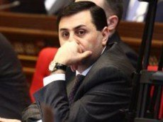 Самвел Фарманян намерен предложить Народному Собранию Армении запретить букмекерские конторы