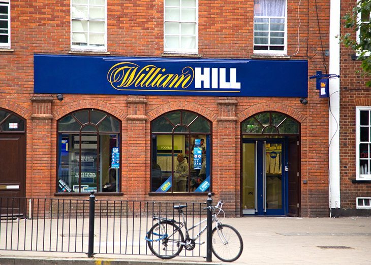 В год без чемпионата мира по футболу William Hill показывает худшие показатели