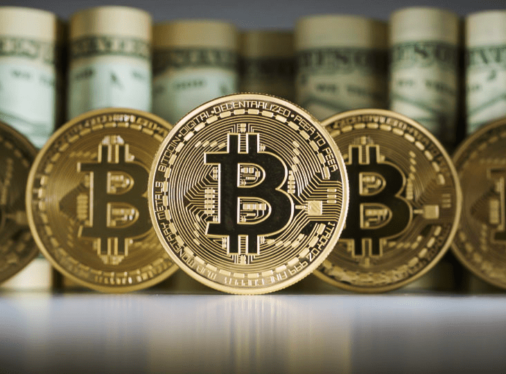 Курс биткойна опускался ниже $9 000 после рекордного скачка