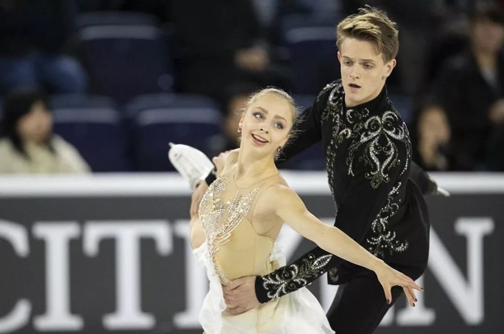 ISU официально включил Бойкову и Козловского в список этапа Гран-при в Финляндии