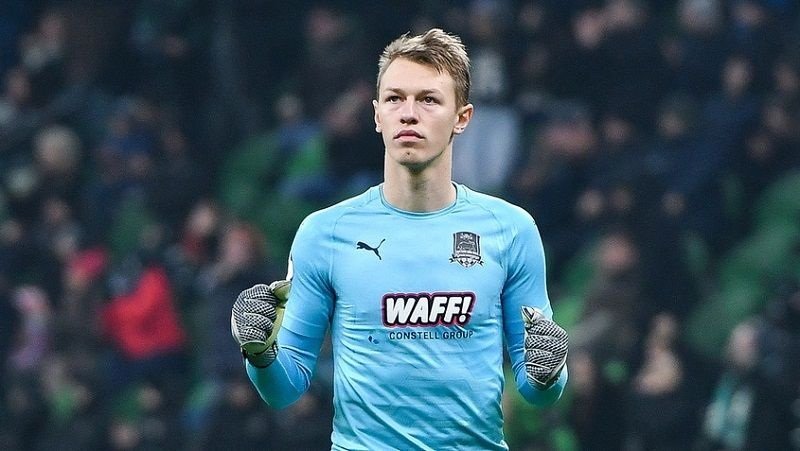 Матвей Сафонов