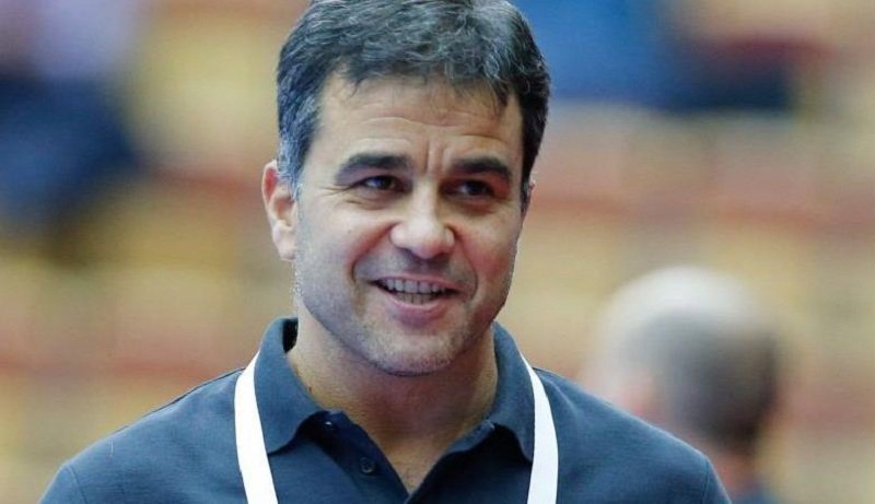 Амброс Мартин