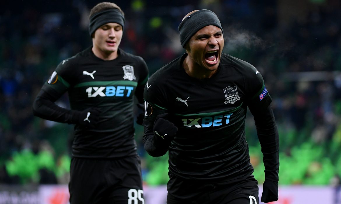 Спонсор ФК «Краснодар» в Лиге Европе - БК «1xBet», в чемпионате и Кубке России - БК «1хСтавка»