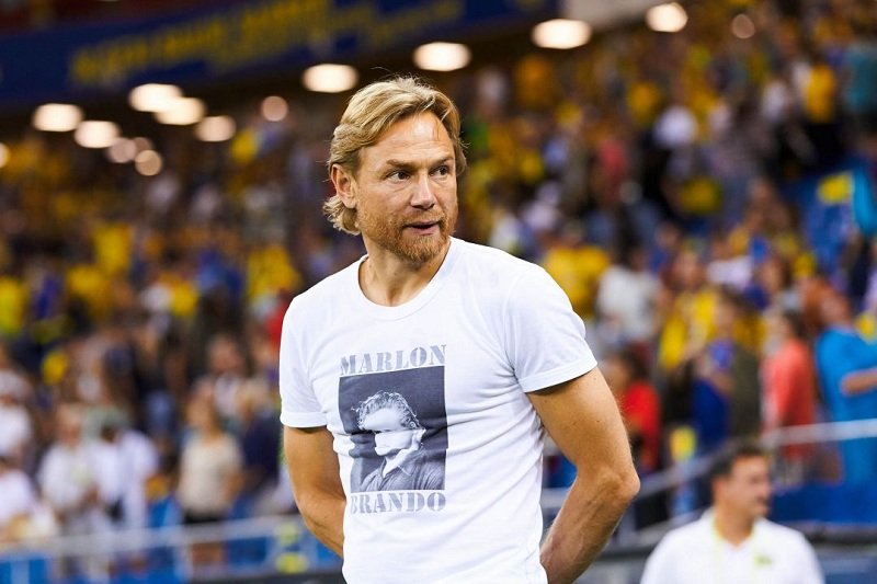 Валерий Карпин