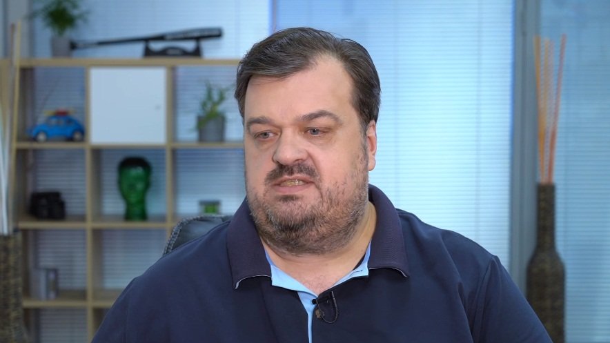 Василий Уткин
