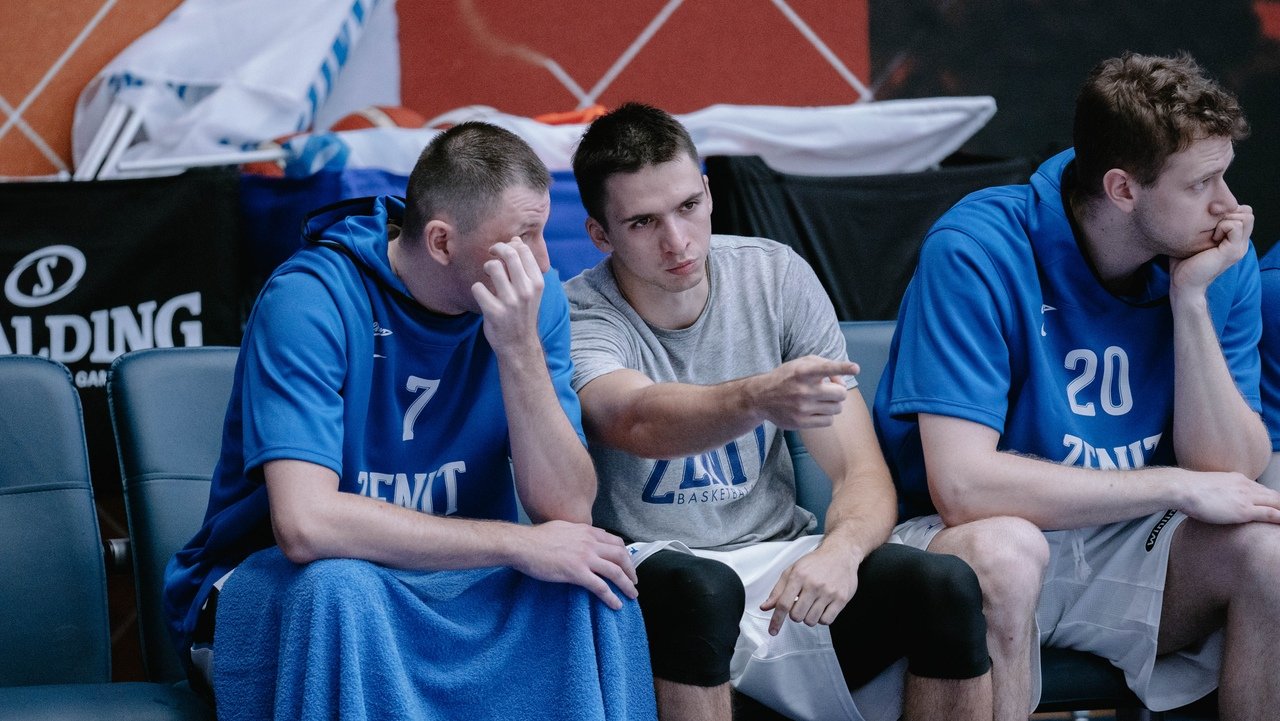 "Зенит" справился с "Зеленой Гурой"