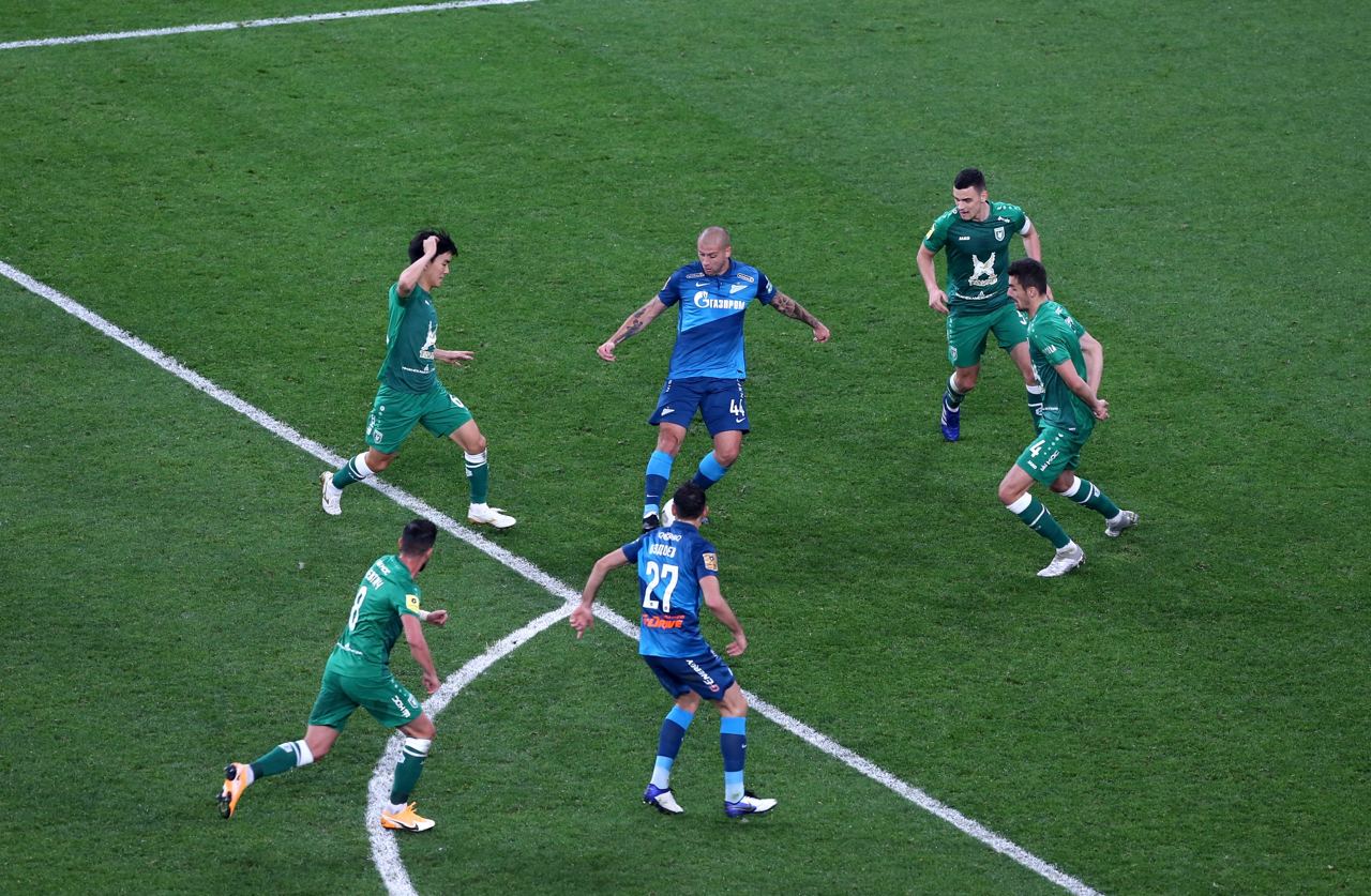 "Зенит" уступил "Рубину"