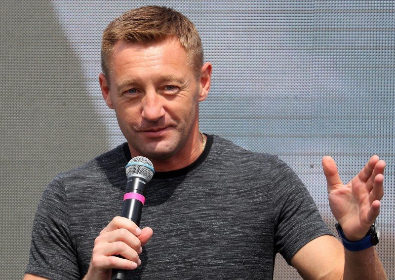 Андрей Тихонов