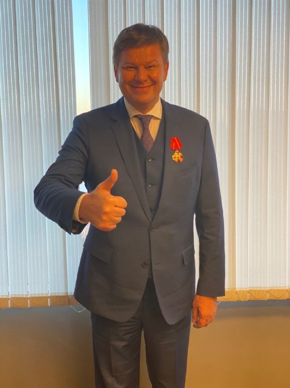Дмитрий Губерниев