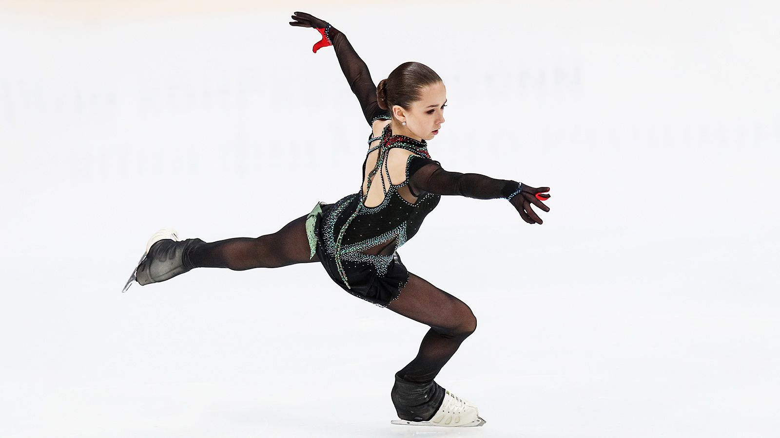 Камила Валиева