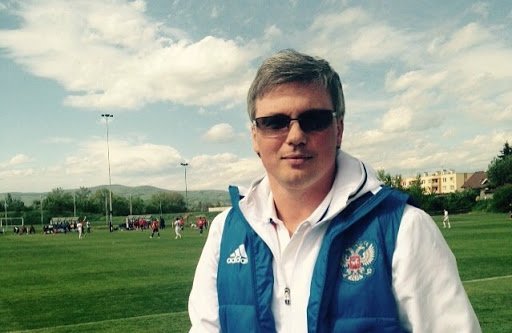 Андрей Мовсесьян