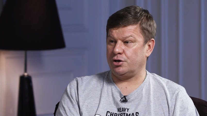 Дмитрий Губерниев