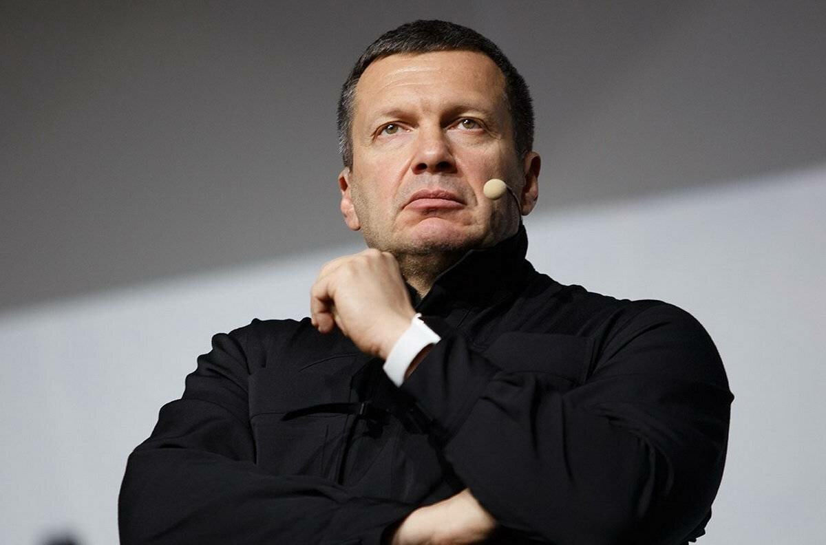 Соловьев раскритиковал траты клубов на легионеров вместо защиты НПЗ