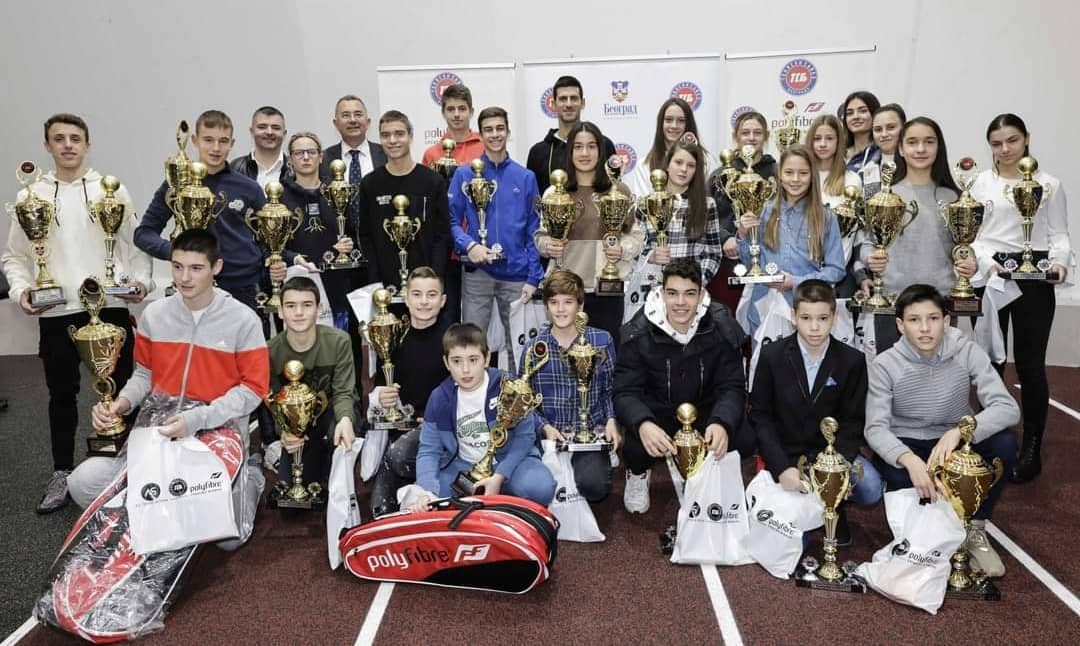 Джокович со скандалом пробился на Australian Open. У властей страны еще осталась возможность аннулировать его визу