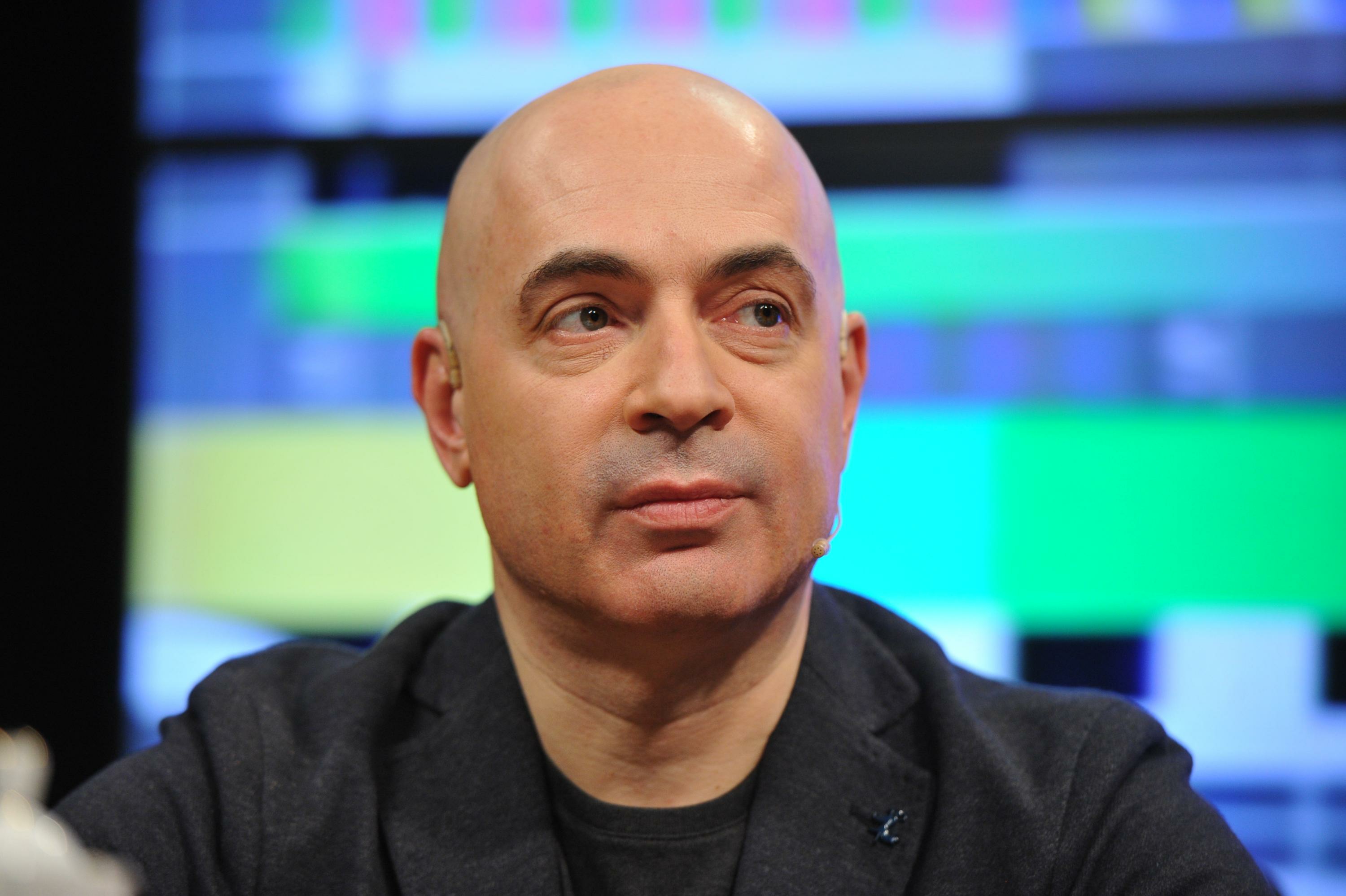 Михаил Грушевский: Почему попадание в руку Абдулкадырову — пенальти, а в руку Тчуамени — нет?