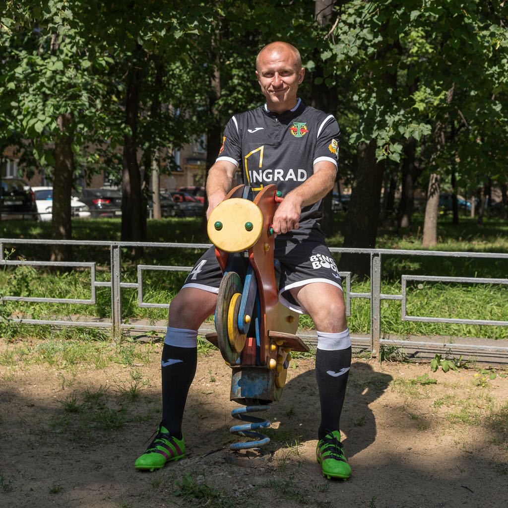Артем Самсонов