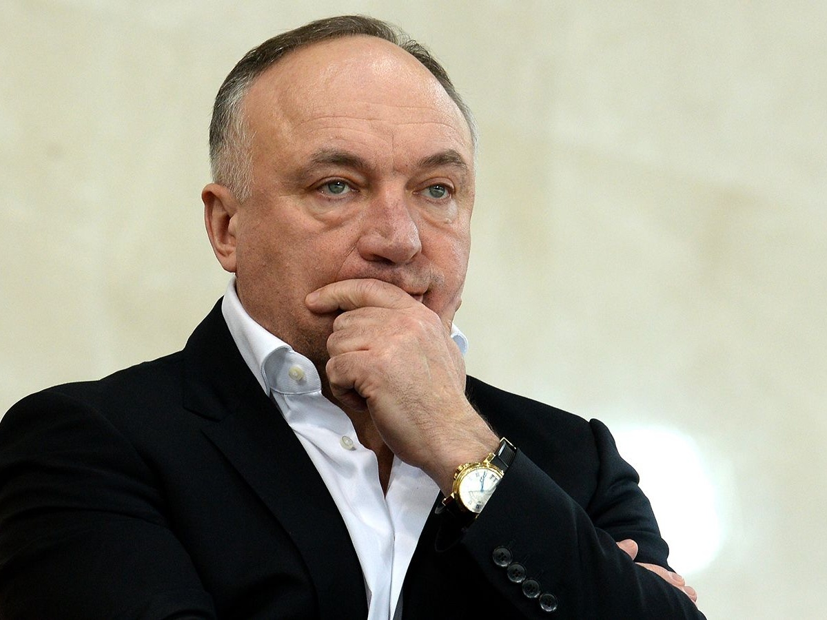 Юрий Яковлев
