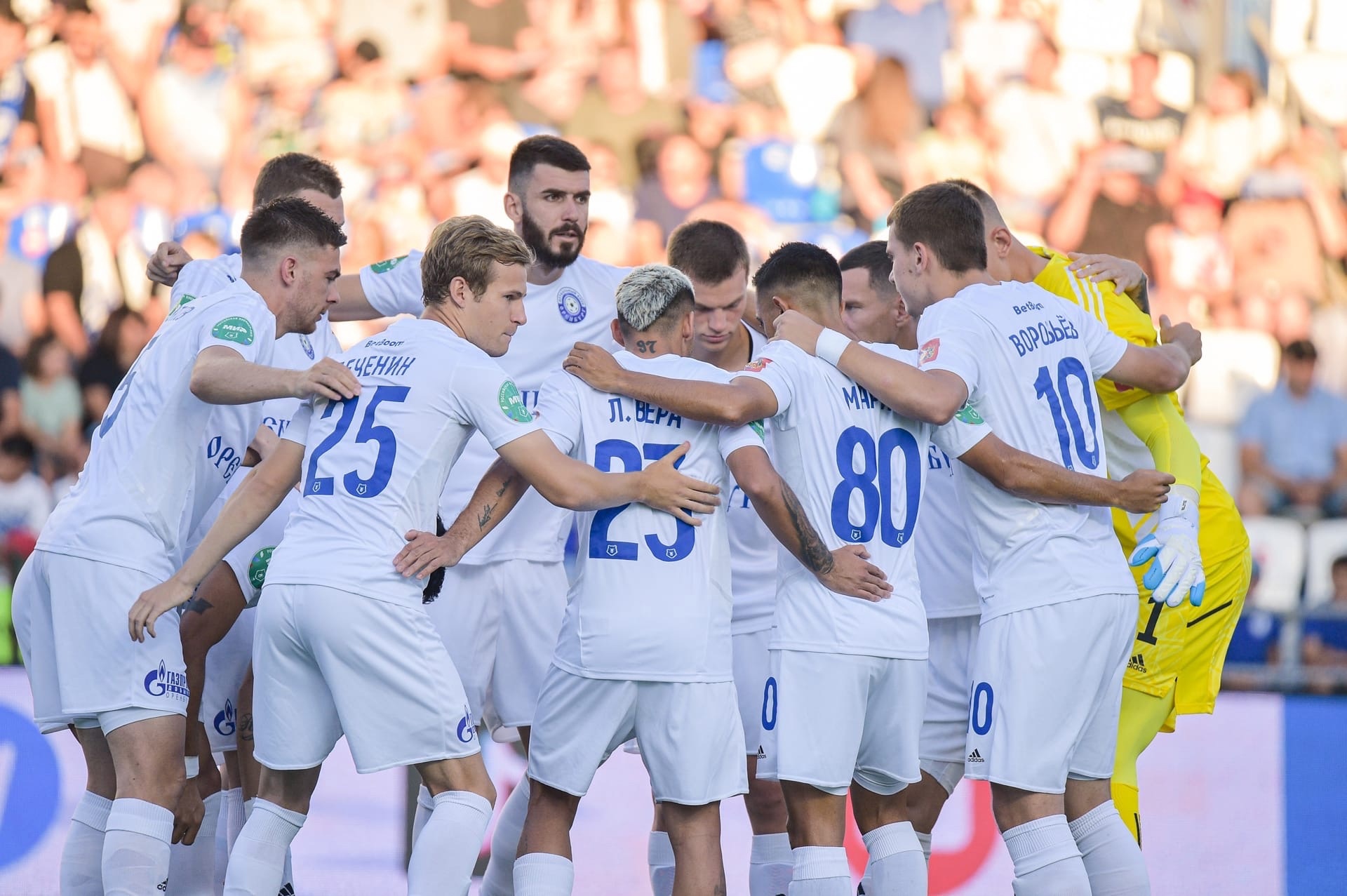 Футболисты «Оренбурга»
