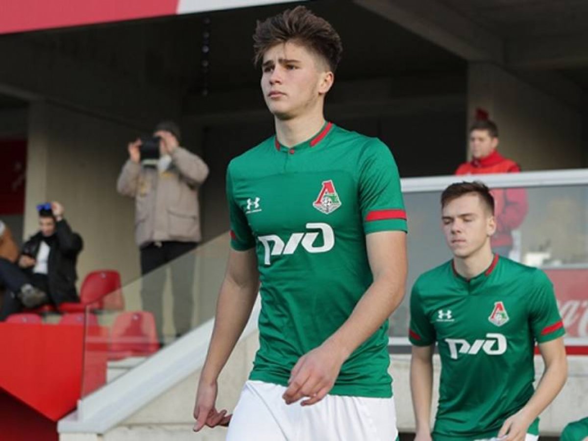 Александр Мухин: Мама – величайший человек для меня