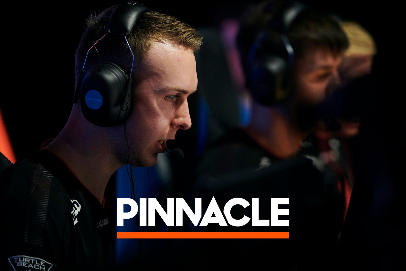 Lukas 'gla1ve' Rossander