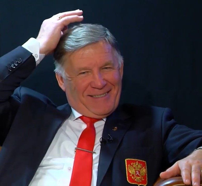 Александр Иванюк