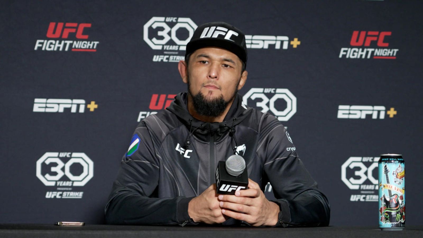 Бой Майкл Пейдж — Нурсултон Рузибоев на UFC в Париже: расклады букмекеров и статистика