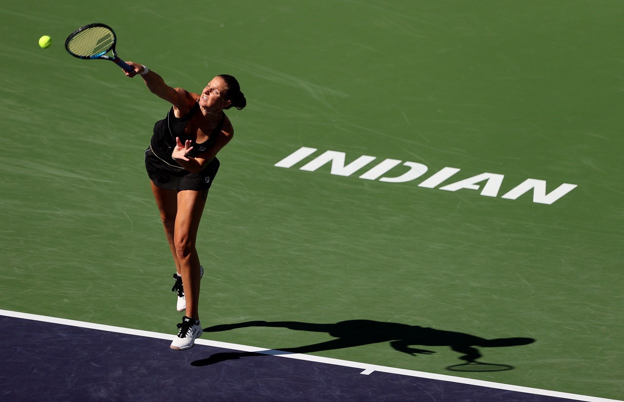 Каролина Плишкова в Индиан-Уэллс (фото: Clive Brunskill/Getty Images)