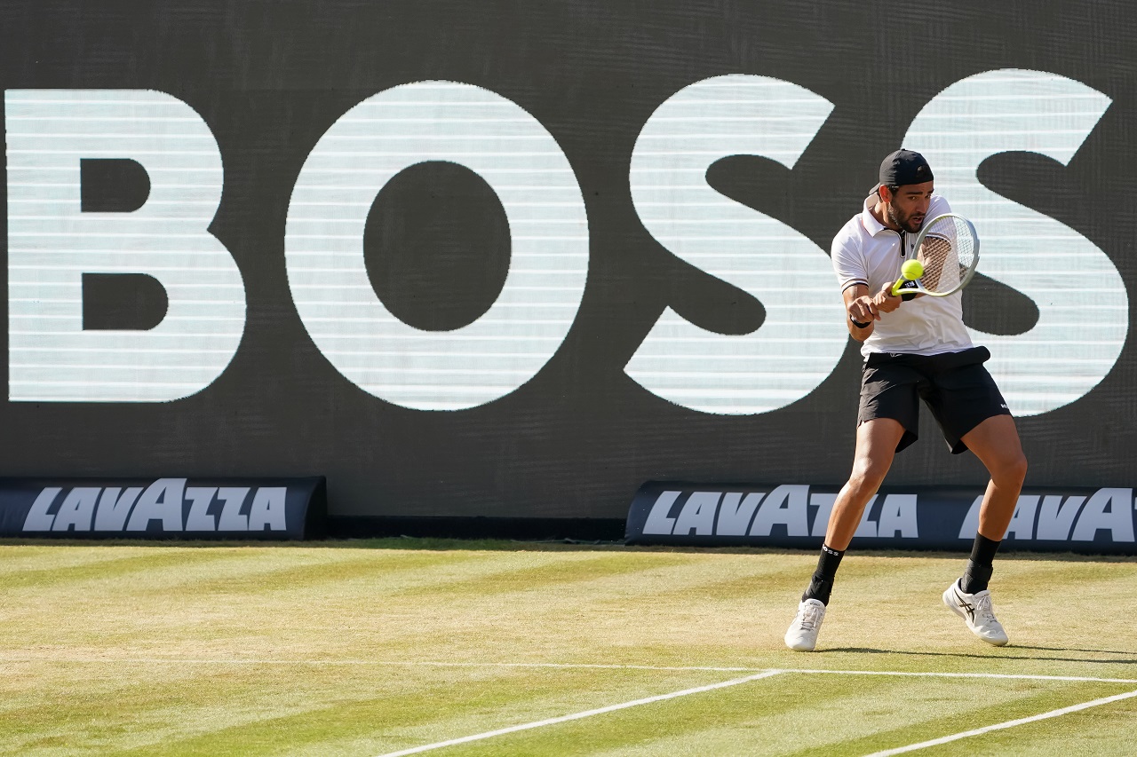 Маттео Берреттини на турнире Stuttgart Open в Штутгарте (фото: Christian Kaspar-Bartke/Getty Images)