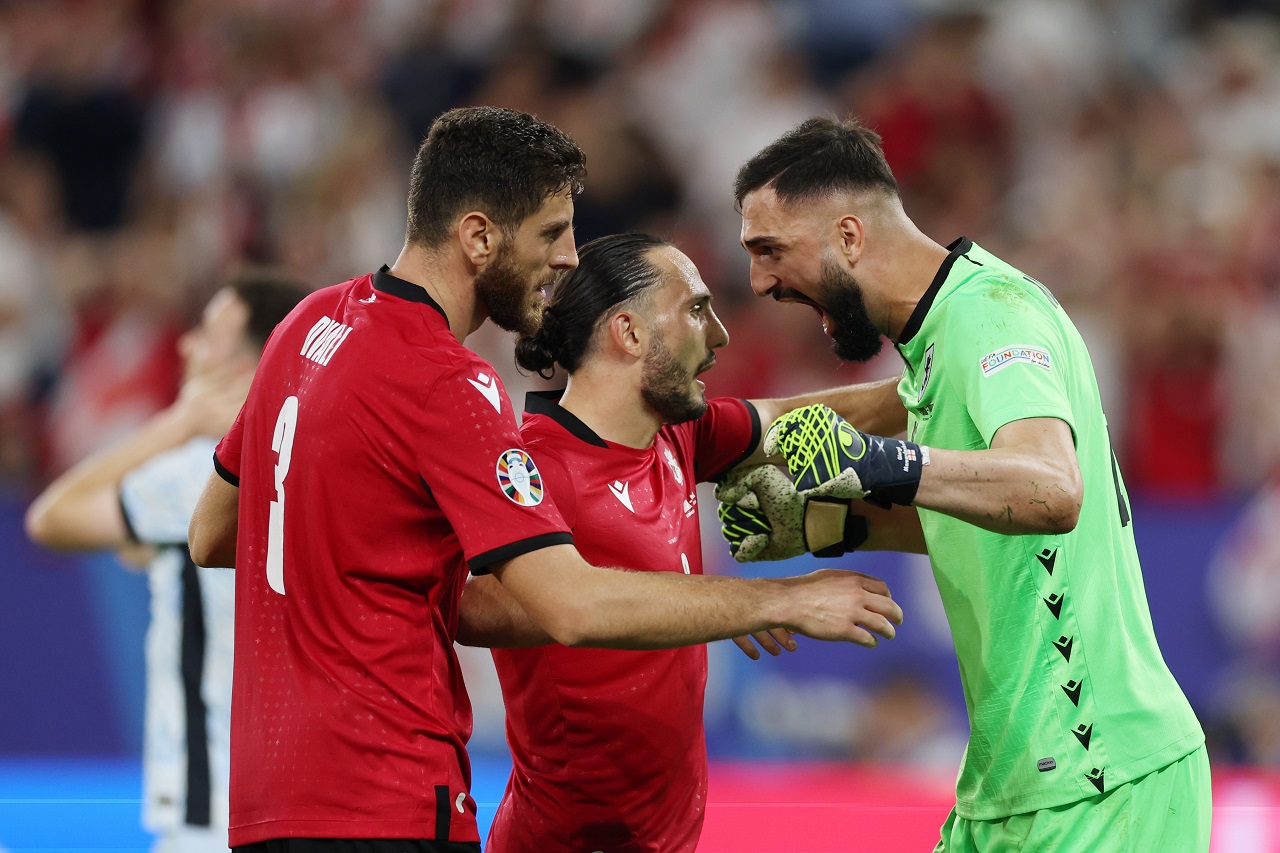 Георгий Мамардашвили и Лаша Двали, Грузия, Евро-2024 (фото: Kevin C. Cox/Getty Images)