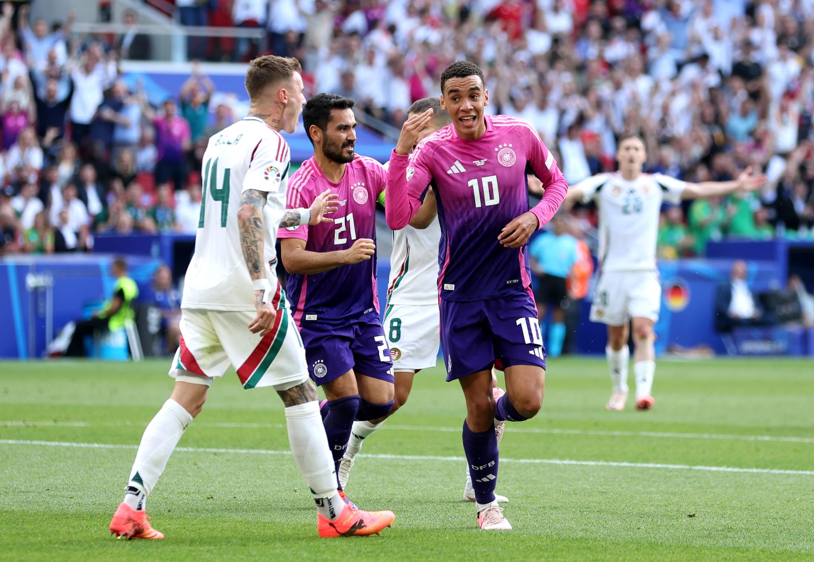 Джамал Мусиала после гола в ворота Венгрии на Евро-2024. Фото: Carl Recine/Getty Images