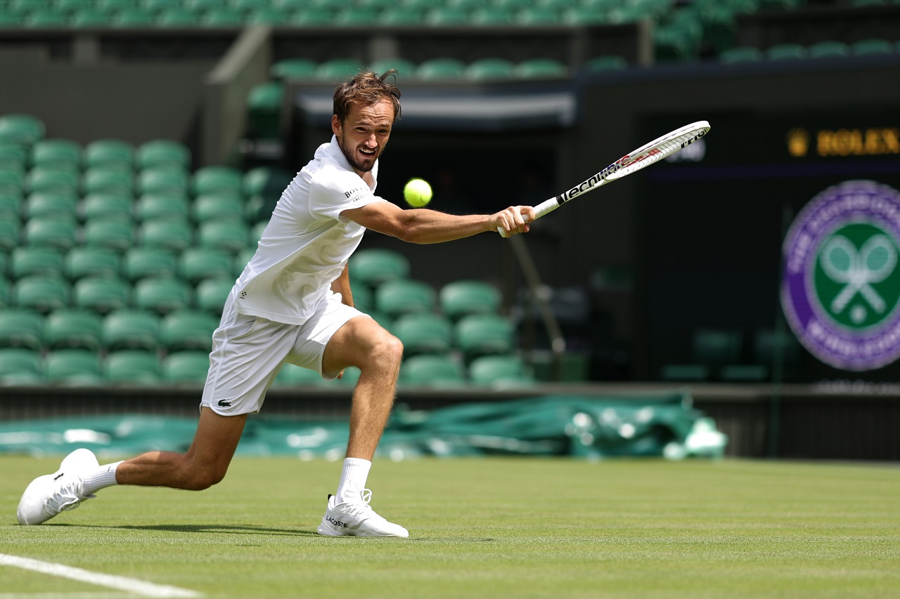 Даниил Медведев, Уимблдон (фото: Clive Brunskill/Getty Images)
