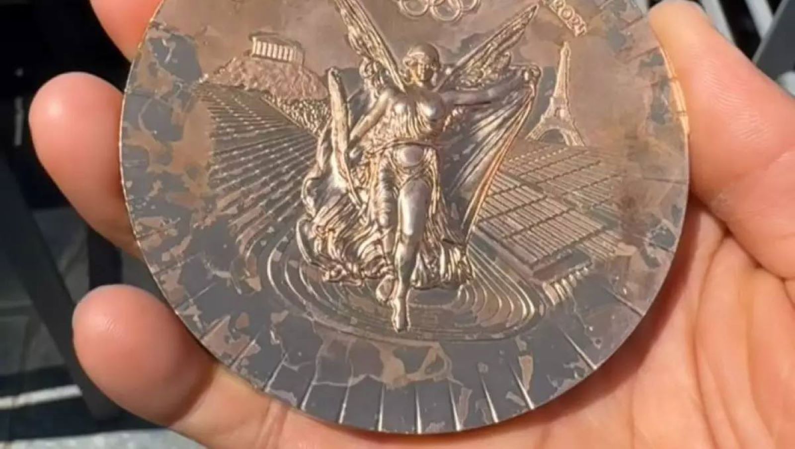 Бронзовая медаль ОИ-2024