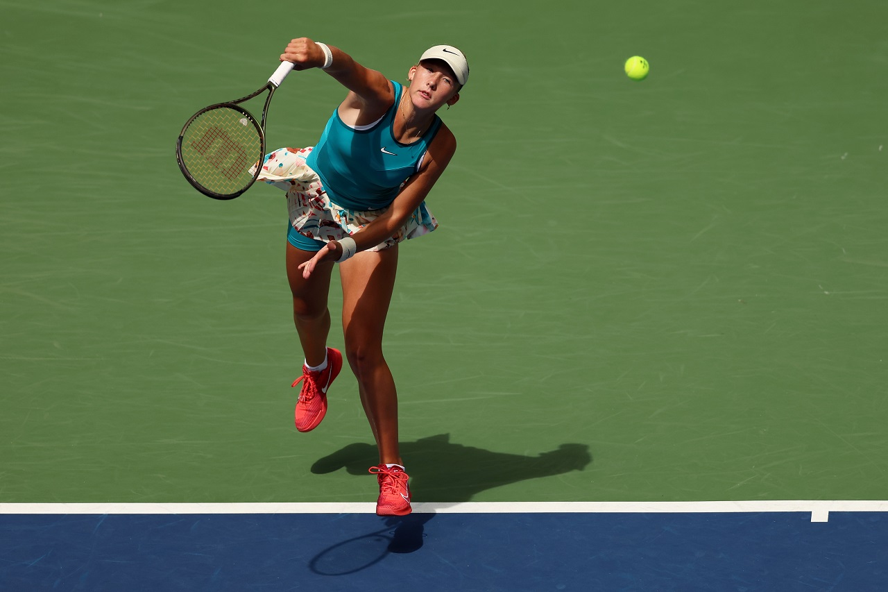 Мирра Андреева, US Open (фото: Clive Brunskill/Getty Images)