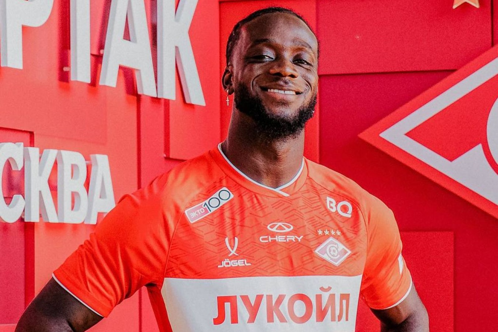 Миенти Абена рассказал, кого считает лучшим защитником «Спартака»