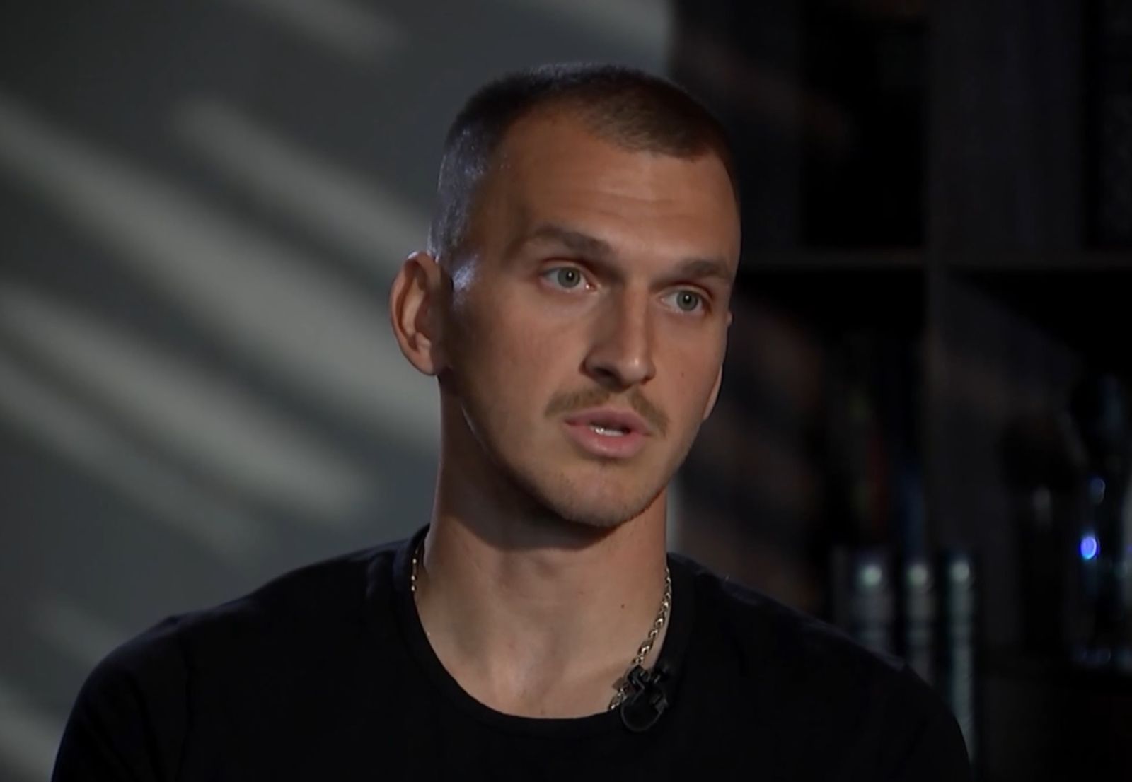 Максим Палиенко стал футболистом КДВ