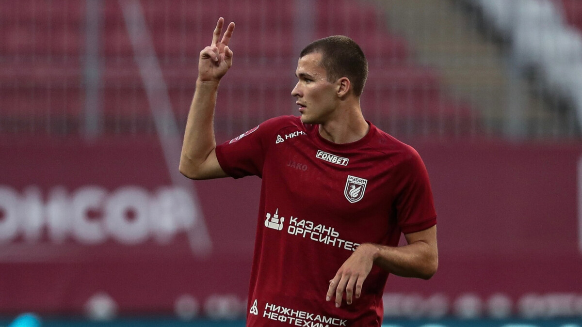 «Урал» хочет купить вингера «Рубина» Кузнецова