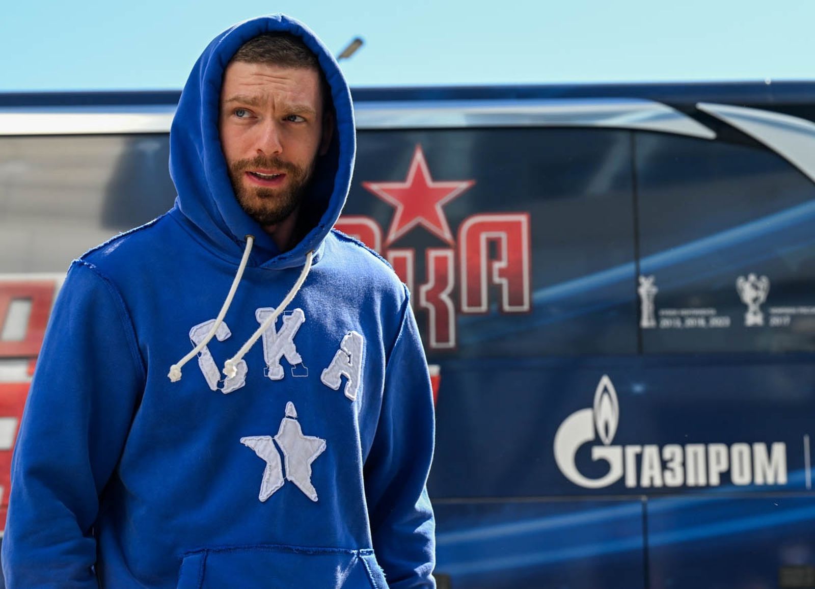Нападающий СКА Евгений Кузнецов