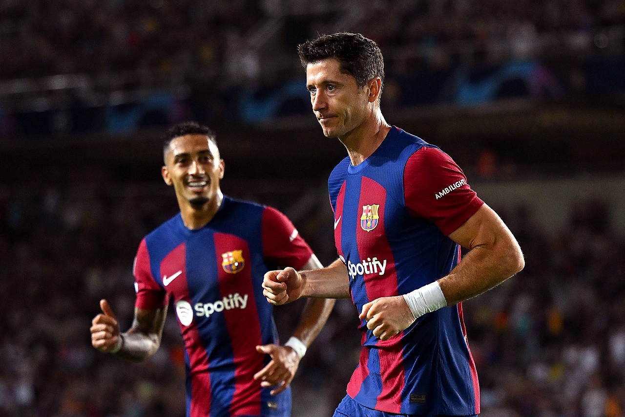 Роберт Левандовский и Рафинья, «Барселона» (фото: David Ramos/Getty Images)