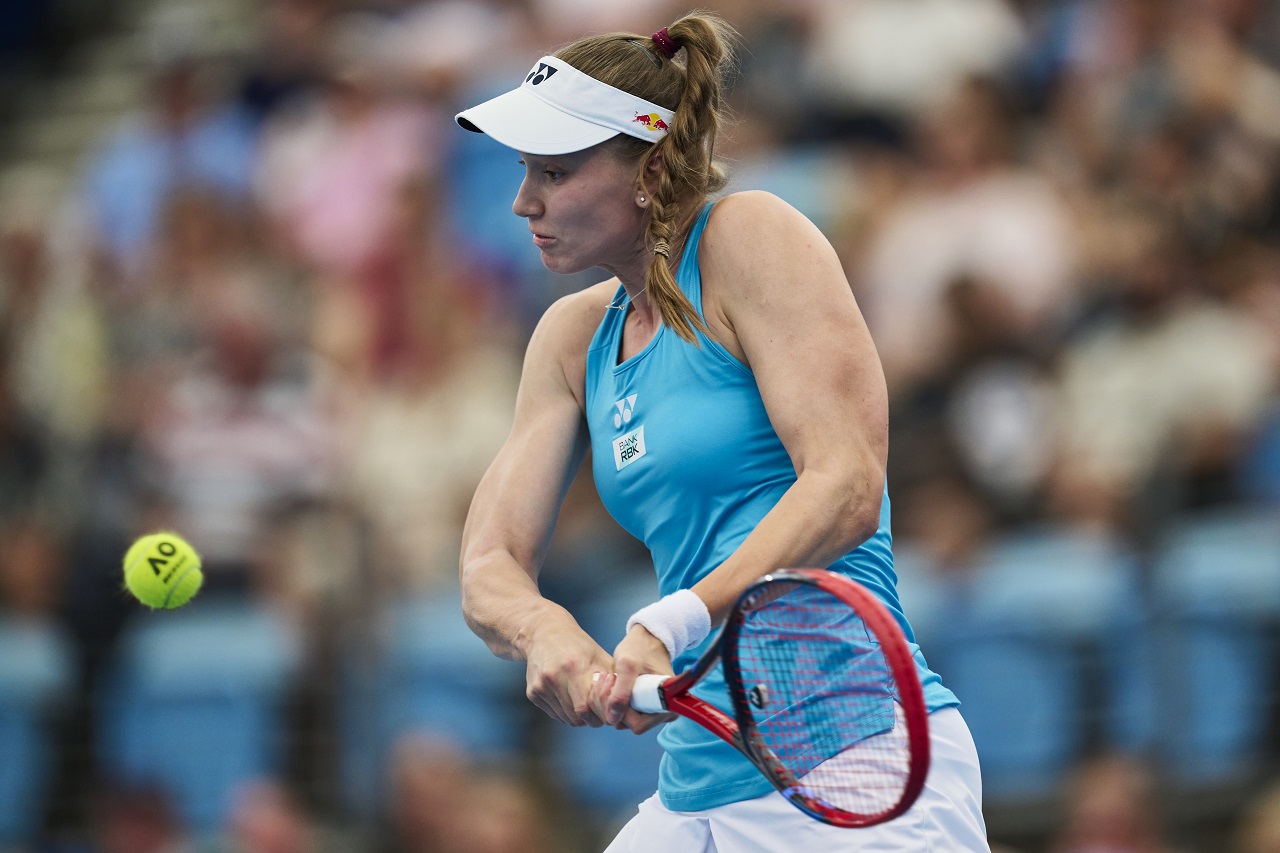 Елена Рыбакина (фото: Brett Hemmings/Getty Images)