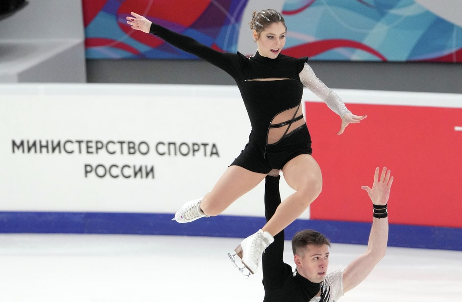 Галлямов назвал мотивирующим решение ISU по российским спортсменам