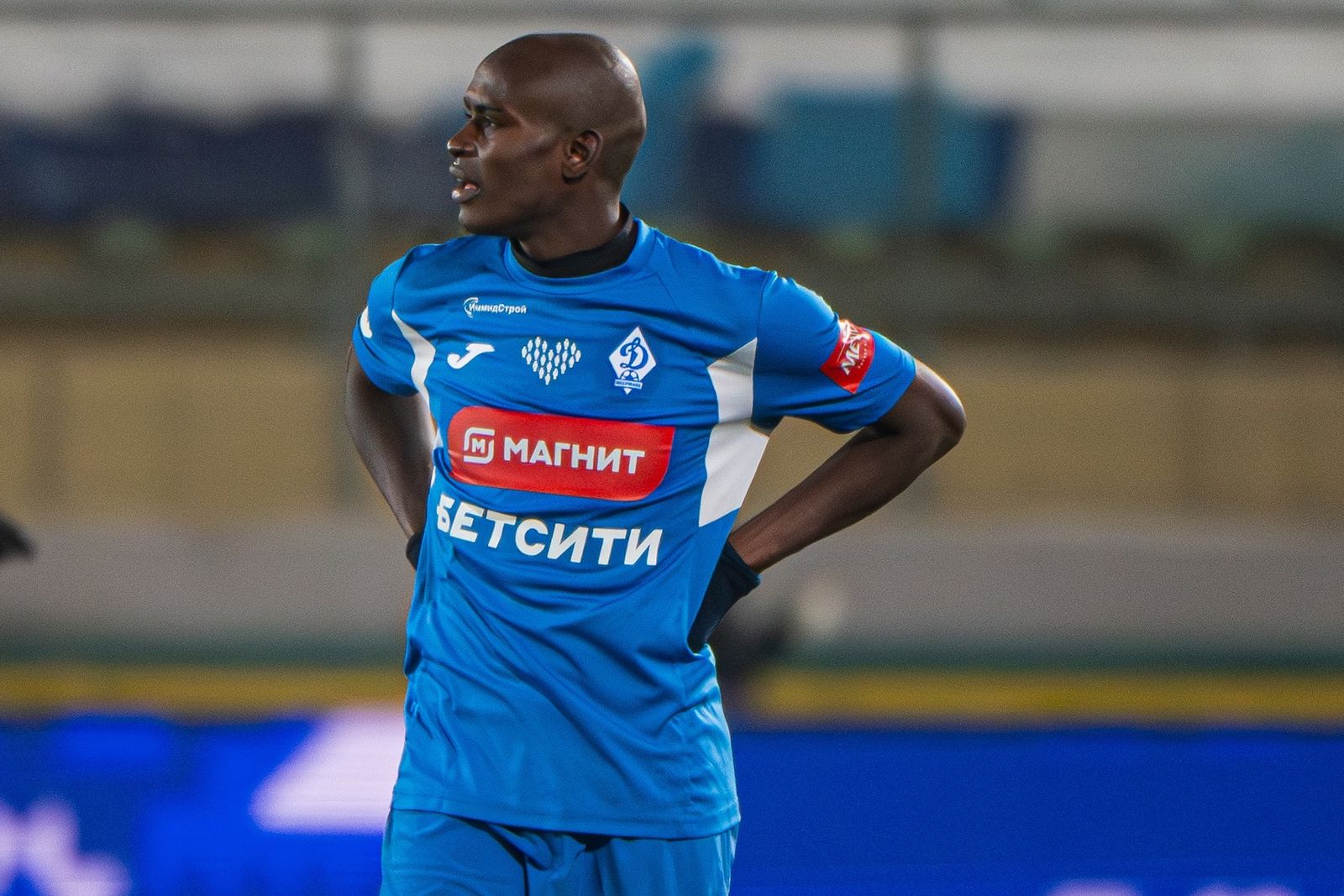 Полузащитник махачкалинского «Динамо» Эгаш Касинтура. Фото: dinamo-mx.ru