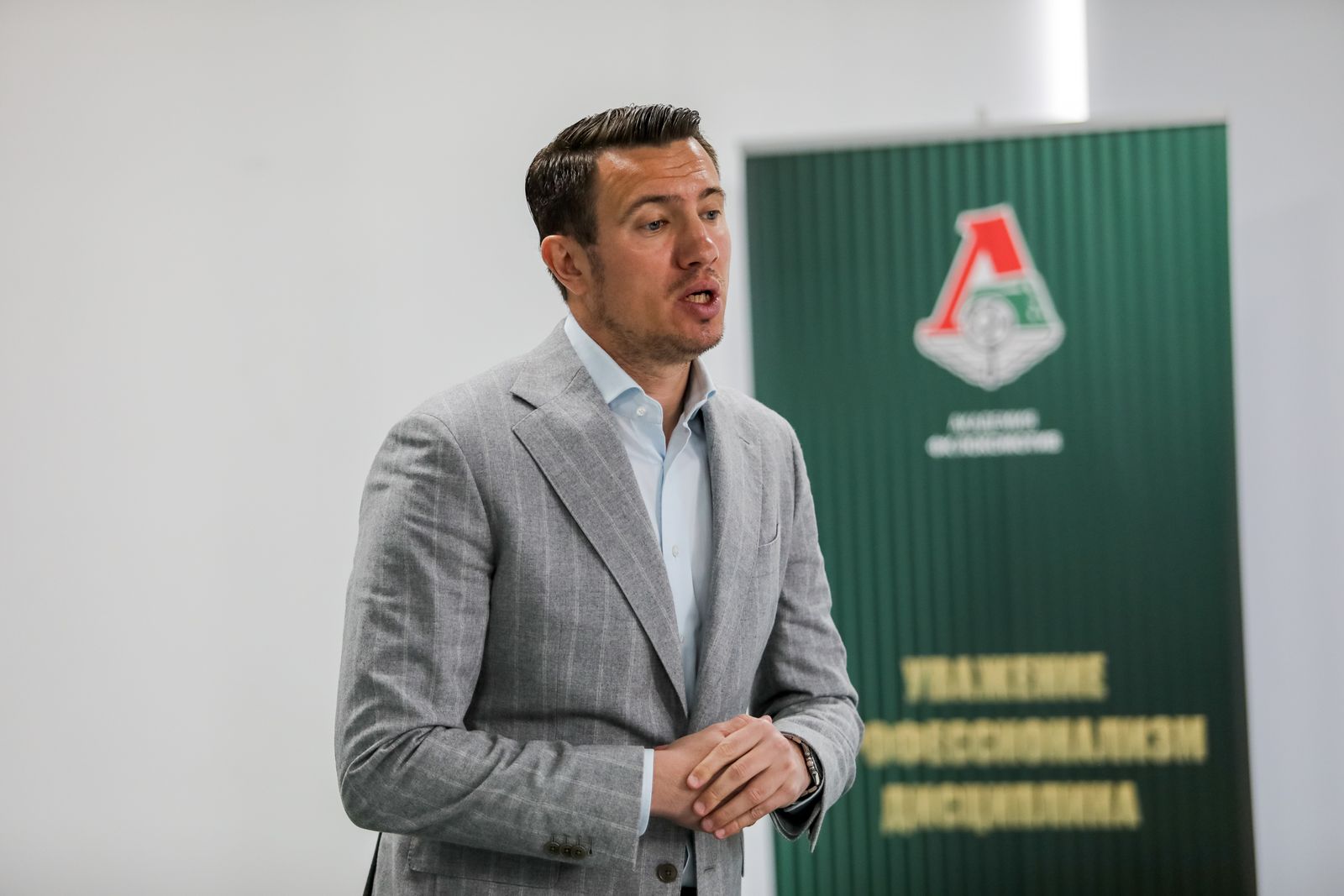 Кузьмичев: Ротенберг поступил очень некорректно по отношению к Батракову, сейчас наши отношения еще более натянутые