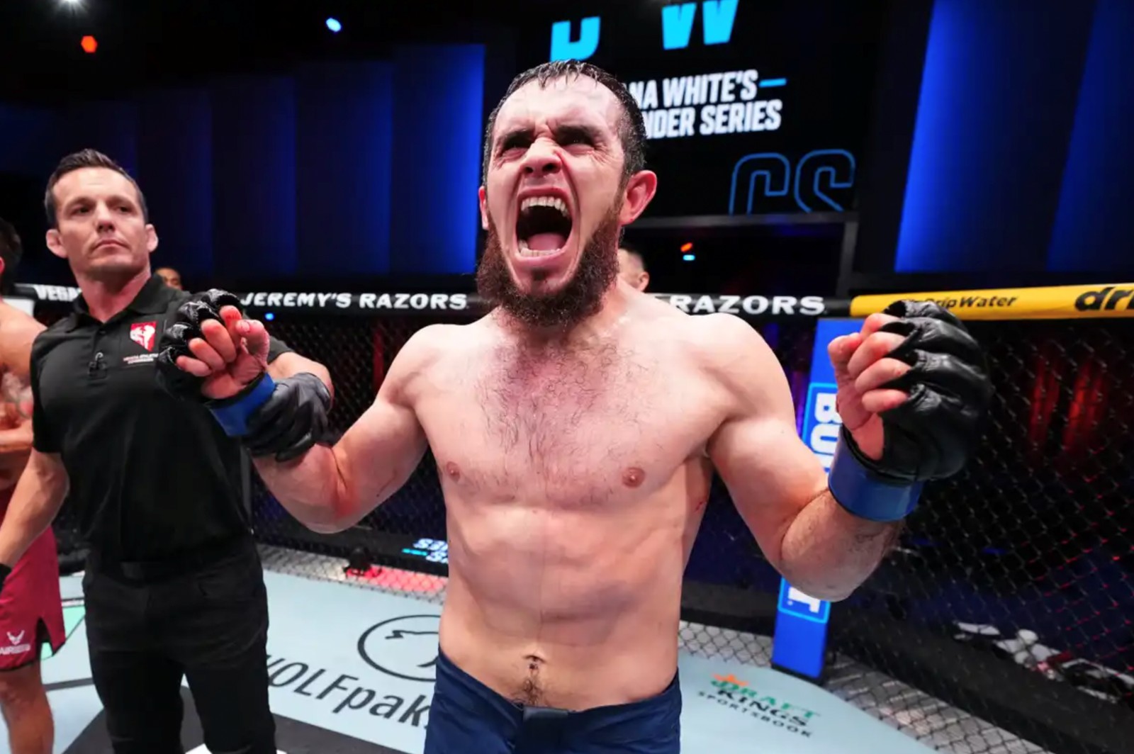 Зайнуков оказался сильнее поляка Ржепецки на турнире UFC Fight Night