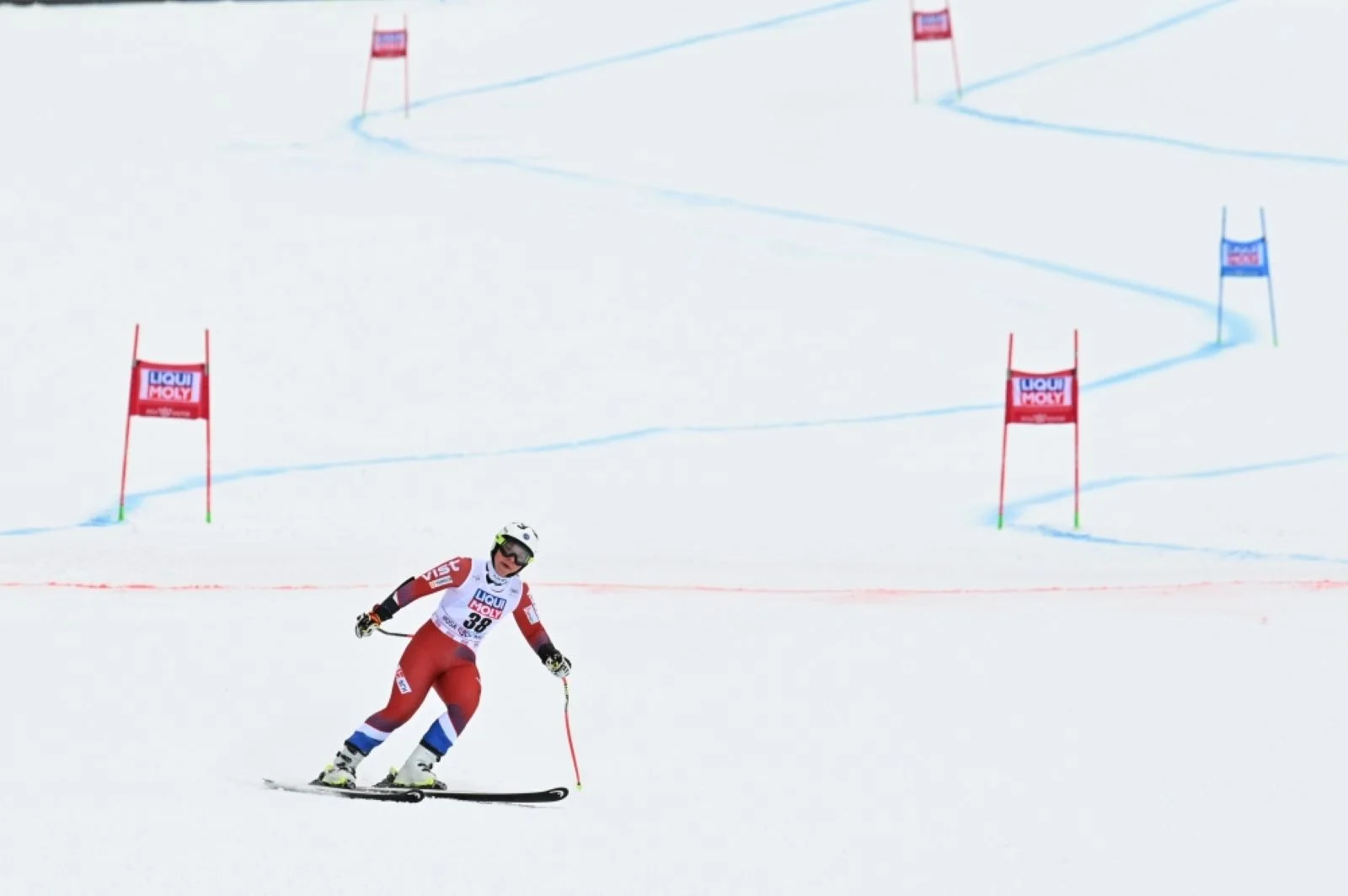 Джонсон выиграла золото ОИ-2026 в скоростном спуске, Плешкова — 22-я