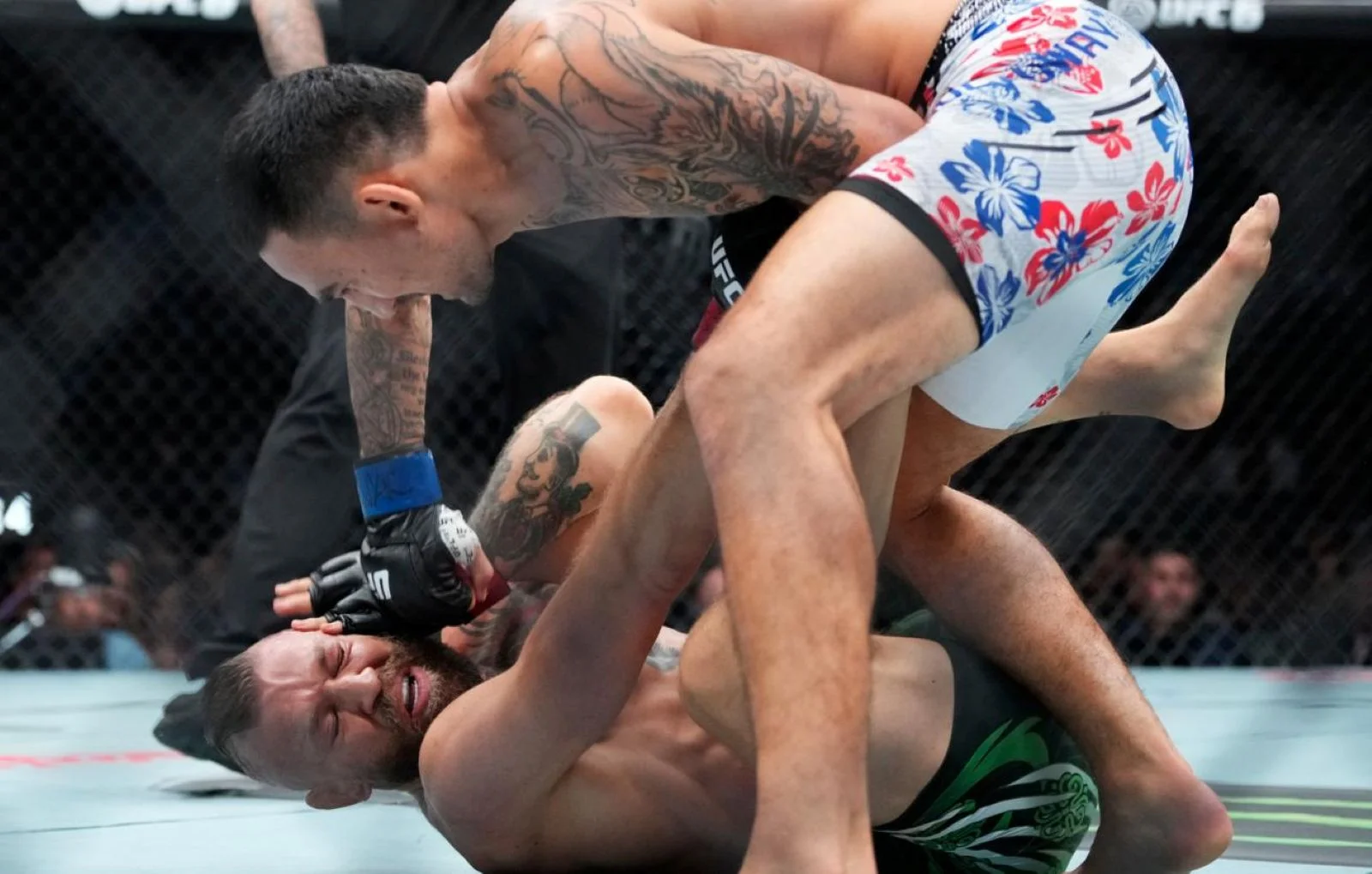 Конор Макгрегор завершит карьеру после новой травмы на UFC 329 — коэффициент 1,13