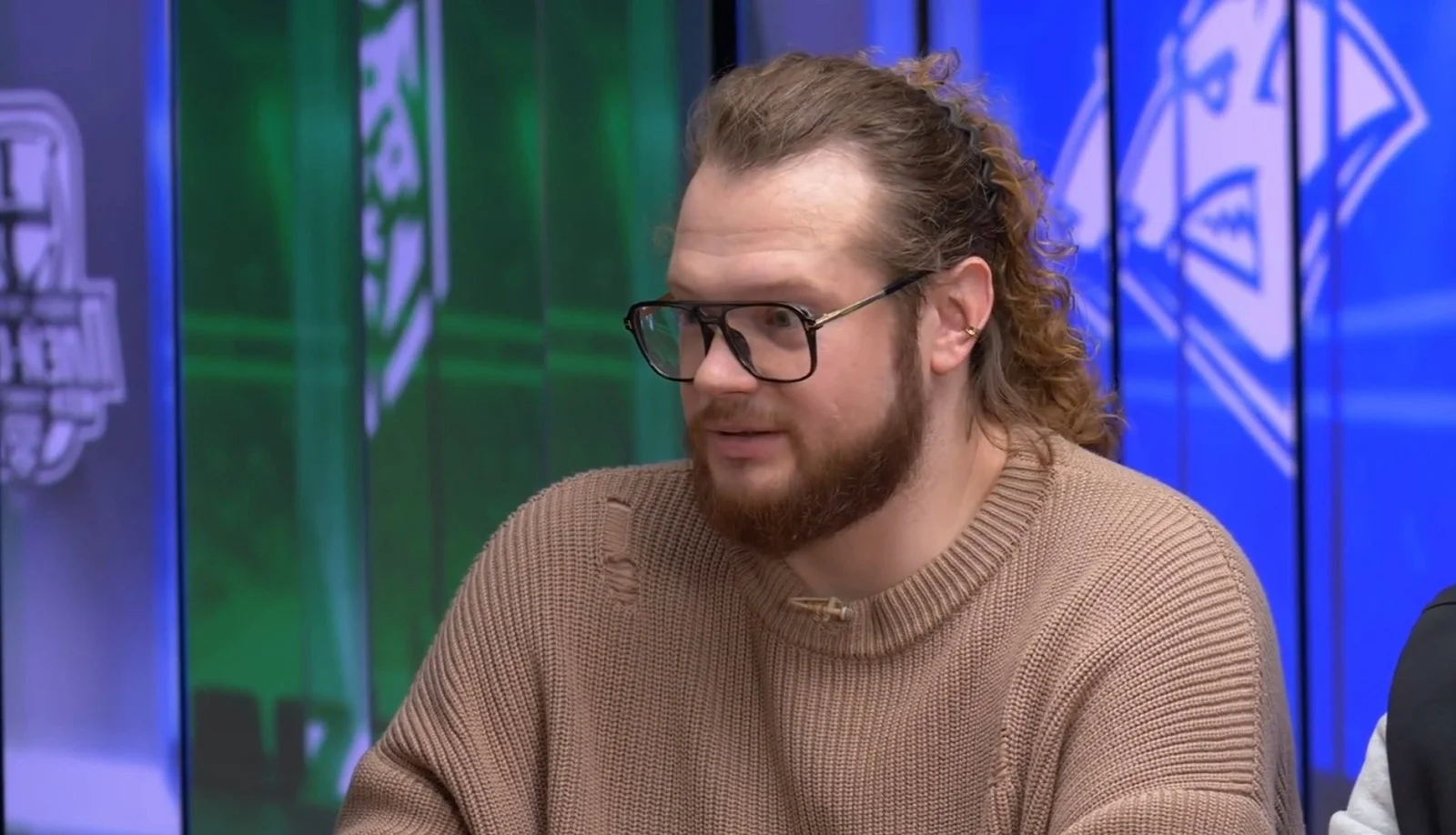 Алексей Красиков: Берет чувство гордости, что первое и второе место среди голкиперов в НХЛ заняли русские